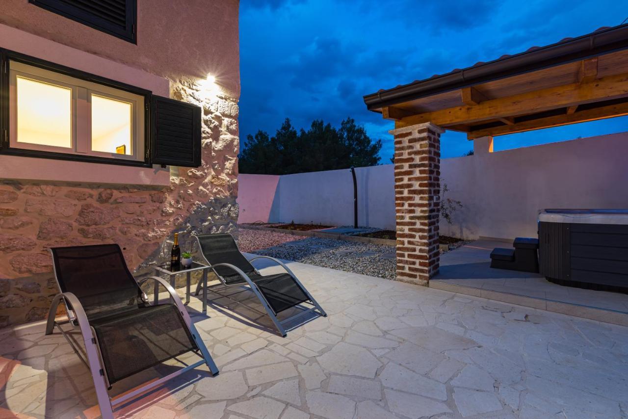 Holiday Home Figurica Novigrad  Kültér fotó